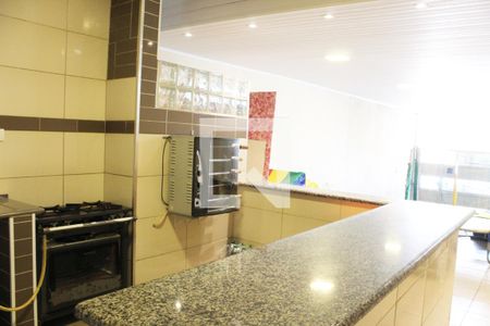 Casa para alugar com 200m², 2 quartos e 2 vagasSalão de Festas