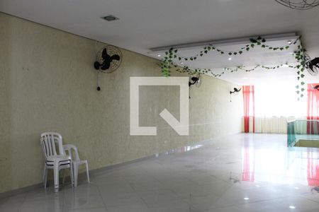 Casa para alugar com 200m², 2 quartos e 2 vagasSalão de Festas 2