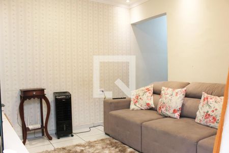 sala de casa à venda com 2 quartos, 200m² em Parque Guarani, São Paulo