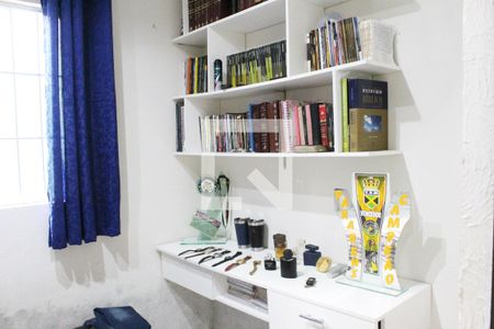 Casa para alugar com 200m², 2 quartos e 2 vagasQuarto 2