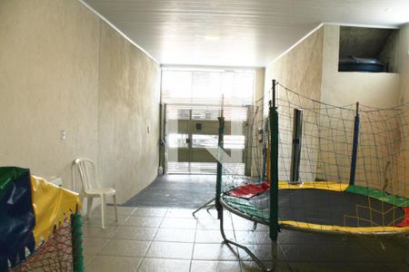 Casa para alugar com 200m², 2 quartos e 2 vagasSalão de Festas
