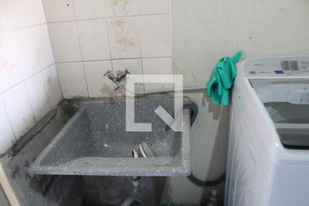 Casa para alugar com 200m², 2 quartos e 2 vagasLavanderia