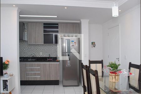 Sala de apartamento para alugar com 3 quartos, 68m² em Vila Mazzei, São Paulo