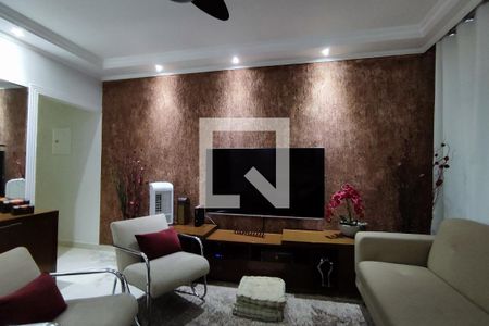 Sala de casa à venda com 5 quartos, 220m² em Vila Talarico, São Paulo