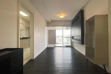 Sala de apartamento à venda com 2 quartos, 69m² em Cerâmica, São Caetano do Sul