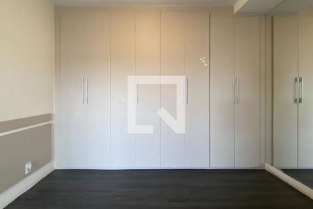Apartamento à venda com 69m², 2 quartos e 1 vagaSuíte