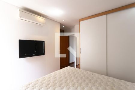 Suite de apartamento para alugar com 2 quartos, 75m² em Pinheiros, São Paulo