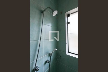 Casa de condomínio para alugar com 300m², 4 quartos e 3 vagasBanheiro da Suíte 3