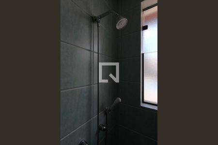 Casa de condomínio para alugar com 300m², 4 quartos e 3 vagasBanheiro da Suíte 2