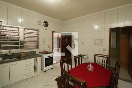 Casa à venda com 210m², 4 quartos e 3 vagasCozinha 