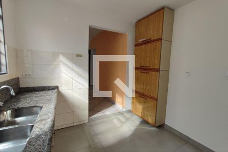 Casa para alugar com 152m², 3 quartos e 2 vagas Casa para alugar com 152m², 3 quartos e 2 vagasCozinha