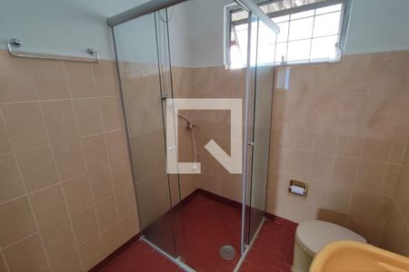 Casa para alugar com 152m², 3 quartos e 2 vagas Casa para alugar com 152m², 3 quartos e 2 vagasBanheiro Social