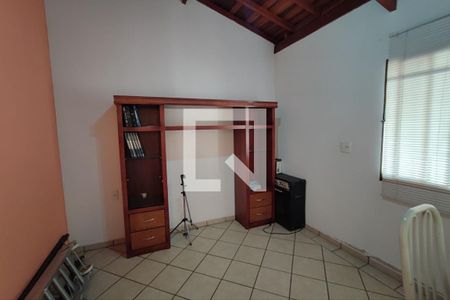 Casa para alugar com 152m², 3 quartos e 2 vagas Casa para alugar com 152m², 3 quartos e 2 vagasEscritório