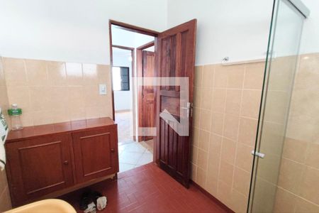 Casa para alugar com 152m², 3 quartos e 2 vagas Casa para alugar com 152m², 3 quartos e 2 vagasBanheiro Social