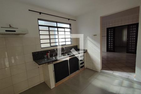 Casa para alugar com 152m², 3 quartos e 2 vagas Casa para alugar com 152m², 3 quartos e 2 vagasCozinha
