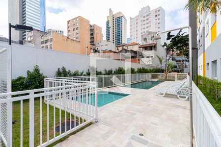 Apartamento para alugar com 37m², 2 quartos e sem vagaÁrea comum - Piscina