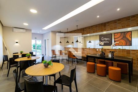 Apartamento para alugar com 37m², 2 quartos e sem vagaÁrea comum - Salão de festas