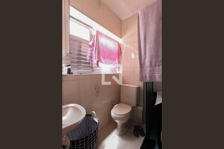 Apartamento à venda com 150m², 3 quartos e 2 vagas Apartamento à venda com 150m², 3 quartos e 2 vagasBanheiro da Suíte