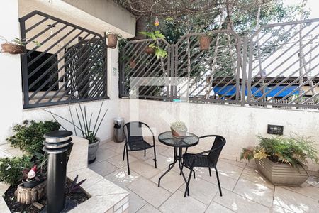 Apartamento à venda com 150m², 3 quartos e 2 vagas Apartamento à venda com 150m², 3 quartos e 2 vagasÁrea comum