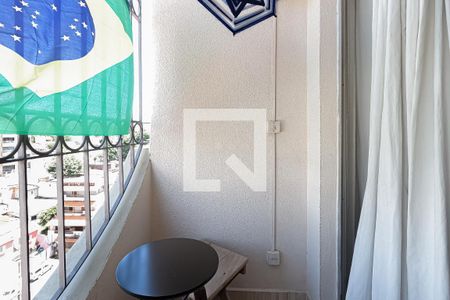 Apartamento à venda com 150m², 3 quartos e 2 vagas Apartamento à venda com 150m², 3 quartos e 2 vagasVaranda