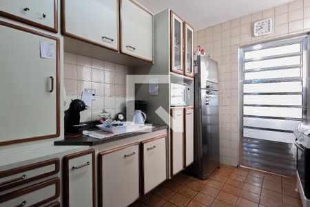 Apartamento à venda com 150m², 3 quartos e 2 vagas Apartamento à venda com 150m², 3 quartos e 2 vagasCozinha