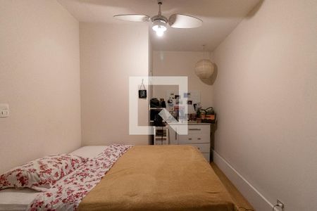 Casa à venda com 230m², 4 quartos e 3 vagas Casa à venda com 230m², 4 quartos e 3 vagasQuarto 1