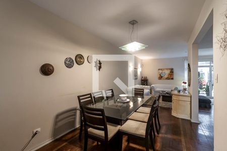 Sala de casa à venda com 4 quartos, 230m² em Indianópolis, São Paulo