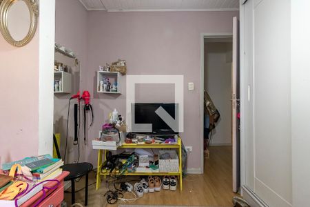 Casa à venda com 230m², 4 quartos e 3 vagas Casa à venda com 230m², 4 quartos e 3 vagasQuarto 2