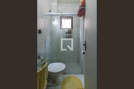 Casa à venda com 230m², 4 quartos e 3 vagas Casa à venda com 230m², 4 quartos e 3 vagasBanheiro Social 1