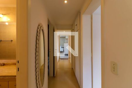 Apartamento à venda com 124m², 3 quartos e 2 vagas Apartamento à venda com 124m², 3 quartos e 2 vagasCorredor