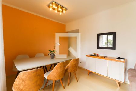 Apartamento à venda com 124m², 3 quartos e 2 vagas Apartamento à venda com 124m², 3 quartos e 2 vagasSala de Jantar