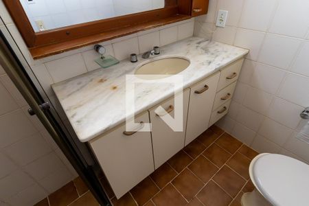 Banheiro da suíte de apartamento à venda com 3 quartos, 105m² em Jardim Flamboyant, Campinas