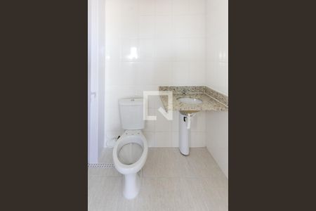 Apartamento à venda com 46m², 2 quartos e sem vaga Apartamento à venda com 46m², 2 quartos e sem vagaBanheiro