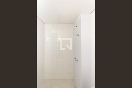 Apartamento à venda com 46m², 2 quartos e sem vaga Apartamento à venda com 46m², 2 quartos e sem vagaBanheiro