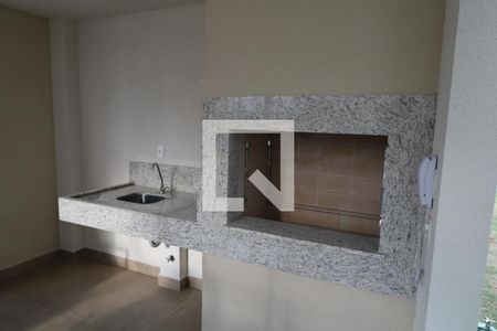 Apartamento para alugar com 38m², 2 quartos e sem vagaÁrea comum - Churrasqueira