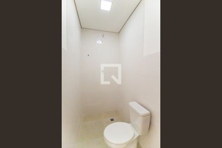 Banheiro de apartamento para alugar com 2 quartos, 40m² em Jardim Angela (zona Leste), São Paulo