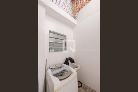 Casa à venda com 290m², 5 quartos e 3 vagasÁrea de Serviço