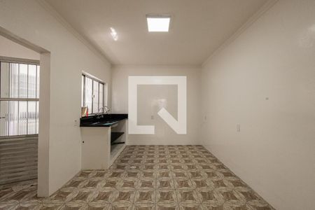 Casa à venda com 290m², 5 quartos e 3 vagasCopa e Cozinha