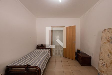 Casa à venda com 290m², 5 quartos e 3 vagasQuarto 5