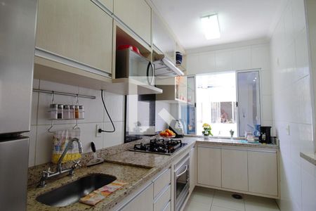 Casa de condomínio à venda com 104m², 2 quartos e 2 vagas Casa de condomínio à venda com 104m², 2 quartos e 2 vagasCozinha