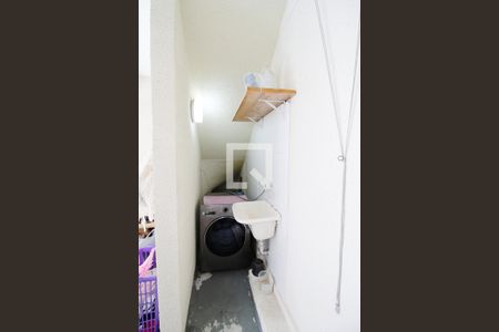 Casa de condomínio à venda com 104m², 2 quartos e 2 vagas Casa de condomínio à venda com 104m², 2 quartos e 2 vagasÁrea de Serviço