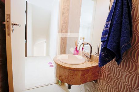 Casa de condomínio à venda com 104m², 2 quartos e 2 vagas Casa de condomínio à venda com 104m², 2 quartos e 2 vagasLavabo