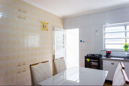 Casa à venda com 110m², 2 quartos e 1 vaga Casa à venda com 110m², 2 quartos e 1 vagaCozinha