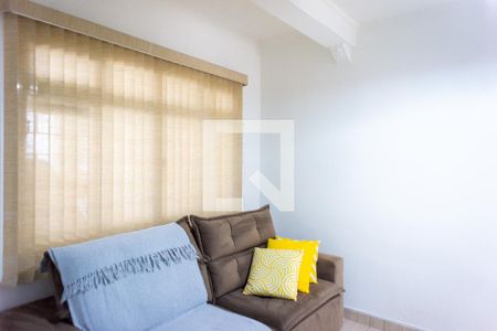 Casa à venda com 110m², 2 quartos e 1 vaga Casa à venda com 110m², 2 quartos e 1 vagaSala