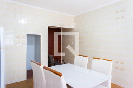 Casa à venda com 110m², 2 quartos e 1 vaga Casa à venda com 110m², 2 quartos e 1 vagaCozinha