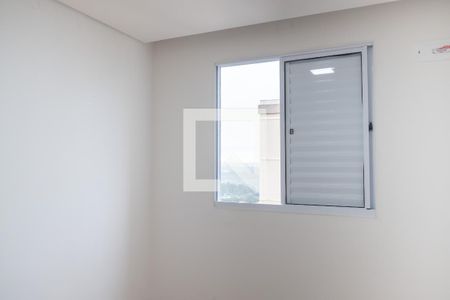 Quarto 2 de apartamento para alugar com 2 quartos, 43m² em Parque São Vicente, Mauá