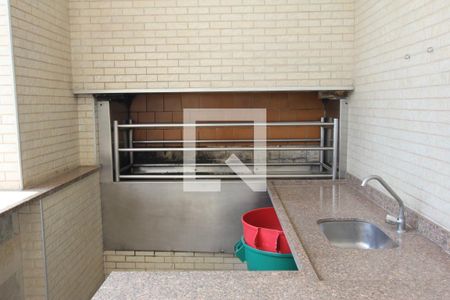 Apartamento à venda com 198m², 4 quartos e 4 vagasÁrea comum - Churrasqueira