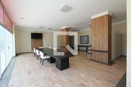 Apartamento à venda com 198m², 4 quartos e 4 vagasÁrea comum - Salão de festas