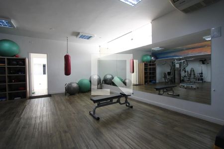 Apartamento à venda com 198m², 4 quartos e 4 vagasÁrea comum - Academia