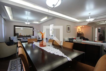 Apartamento à venda com 198m², 4 quartos e 4 vagasSala 2